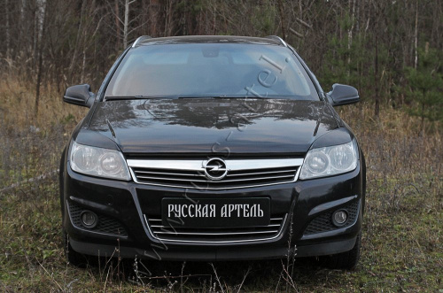     () Opel Astra  2006-2012  4
