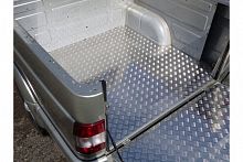Защитный алюминиевый вкладыш в кузов автомобиля (дно)