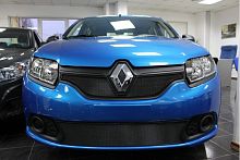   Renault Sandero 2014-2018 black 
