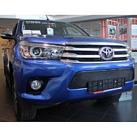   Toyota Hiluxe 2015- black