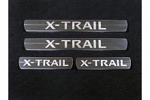   (   X-TRAIL)