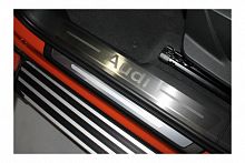     (   Audi) 4