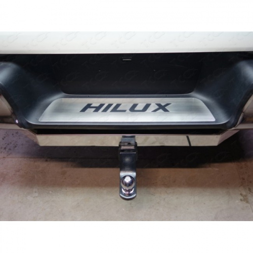  (,  Hilux) 100/2500 ( /  E) Toyota Hilux 2012-  3